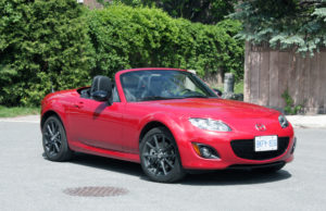 Mazda MX-5 top-down